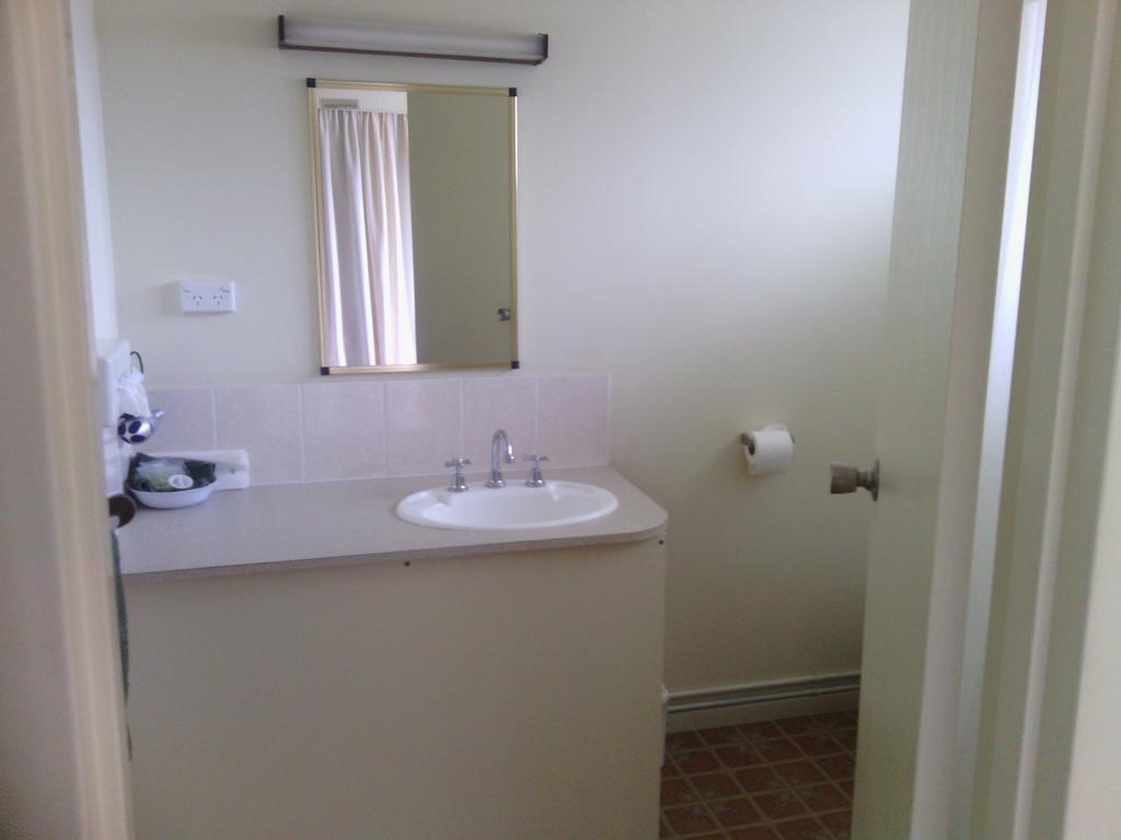 Snowy River Lodge Motel Orbost Quarto foto